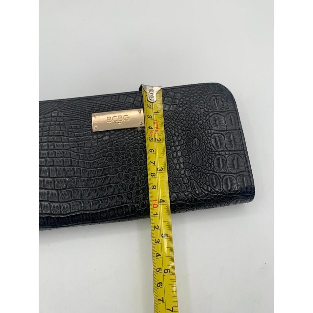 BCBG Wallet - Picture 4 of 12